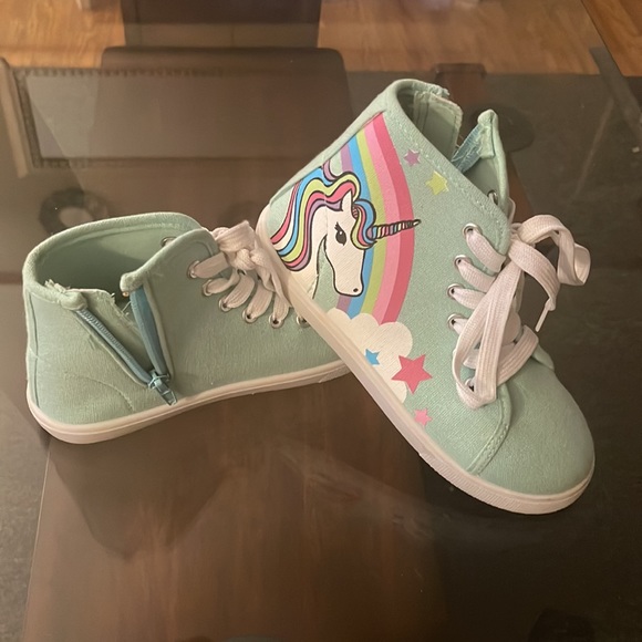 Fabkids Unicorn Little Girl Hightop Sneakers Size 13c - Picture 2 of 4